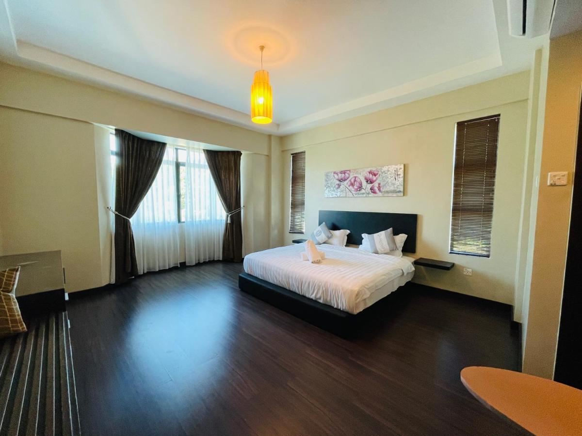 Aa Residen Luxury Condo Homestay 18Mins Walk Tanjung Aru Beach & Golf Course, Not Beach Side Resort 亞庇 外观 照片